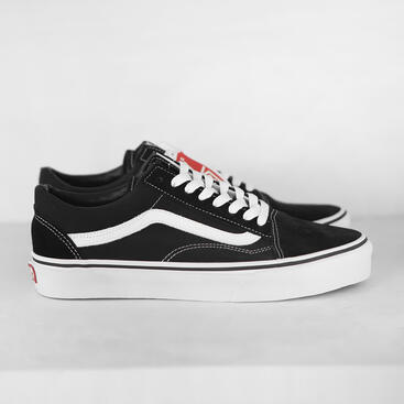 VANS OLDSKOOL BASIC : IDR 1.000.000,00